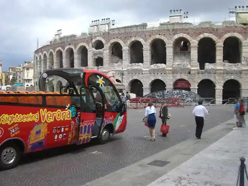 Biglietto 24 o 48 ore Autobus hop-on hop-off a Verona